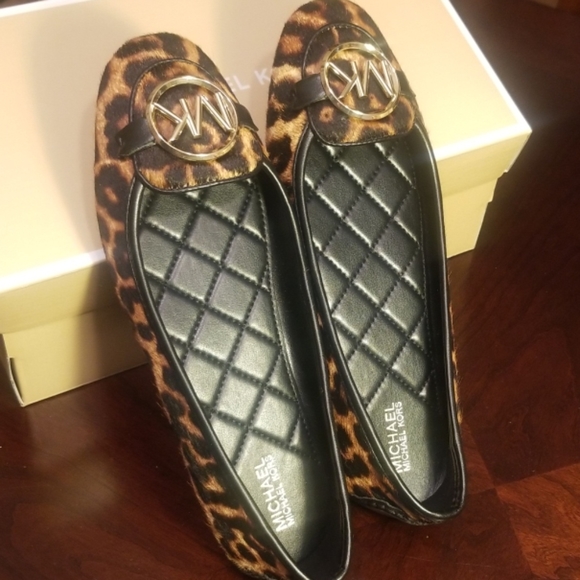 Michael kors NWT Lillie leopard moccasin shoes - Picture 5 of 6